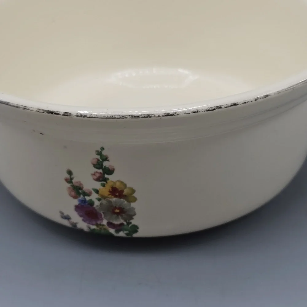 Vintage Universal Potteries Floral Casserole Made In USA Oven Proof Cottagecore